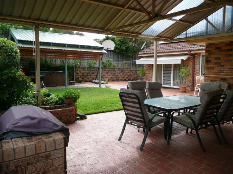 3  HENDLE CLOSE, Baulkham Hills NSW 2153