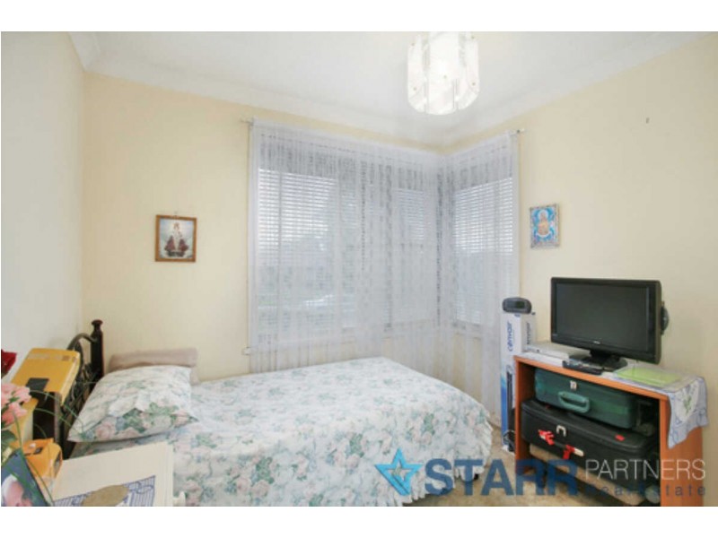 172 OLD PROSPECT ROAD, Greystanes NSW 2145