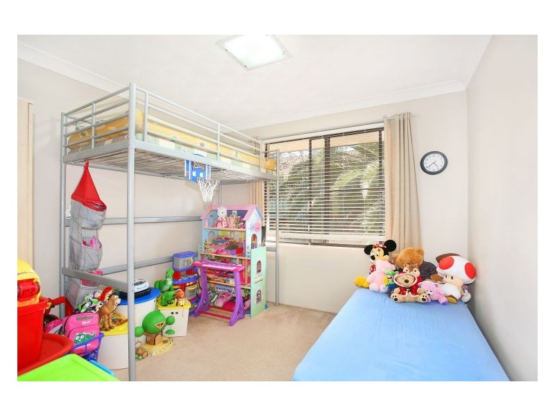 15/4 Arthur Street, Merrylands West NSW 2160