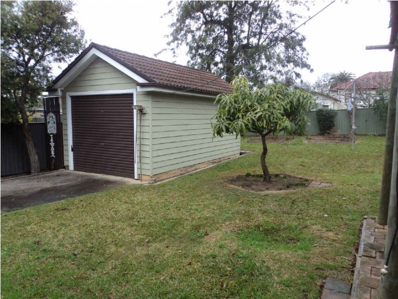 62 GRAND AVENUE, Westmead NSW 2145