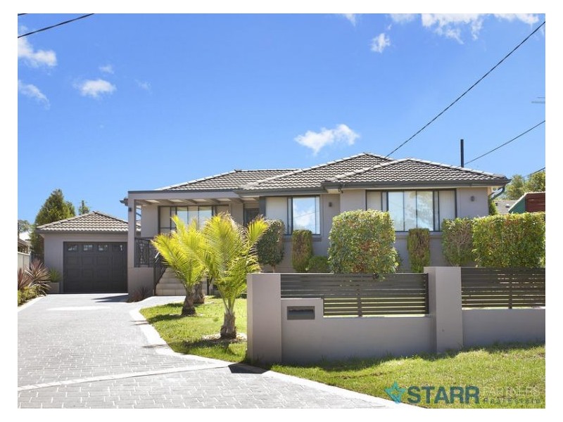 8 Hastings Crescent, Greystanes NSW 2145