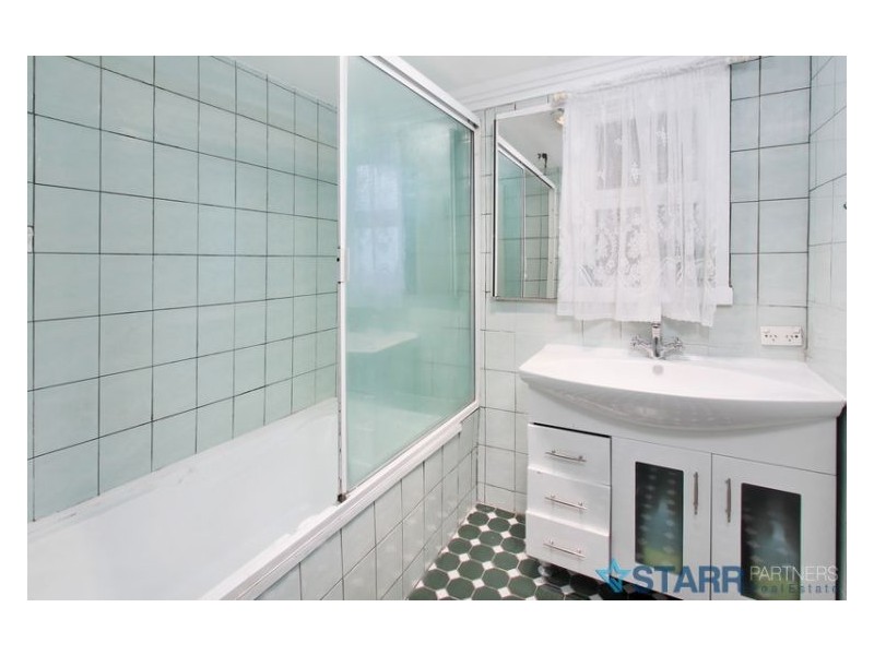 31 Montrose Avenue, Merrylands NSW 2160