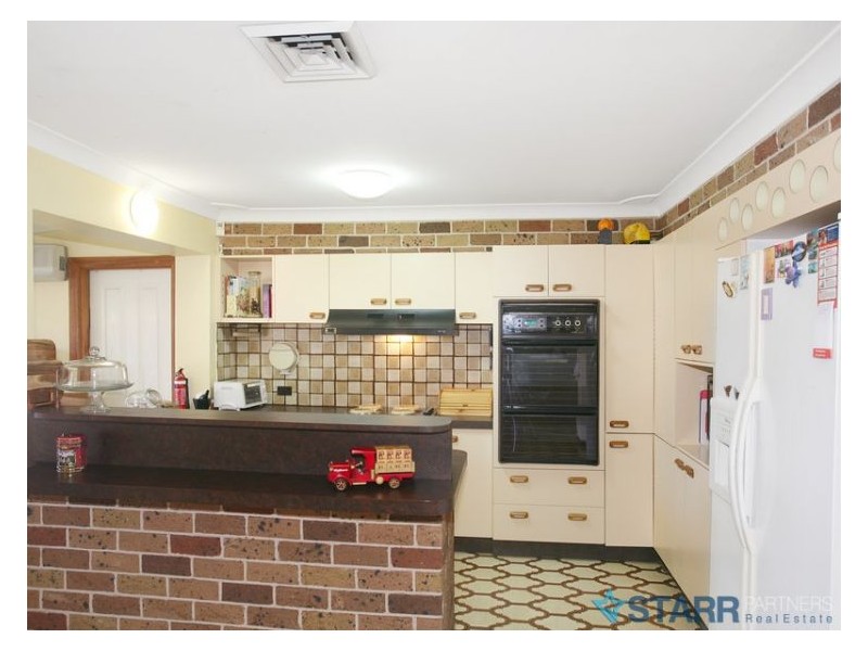 24 Hyacinth Street, Greystanes NSW 2145