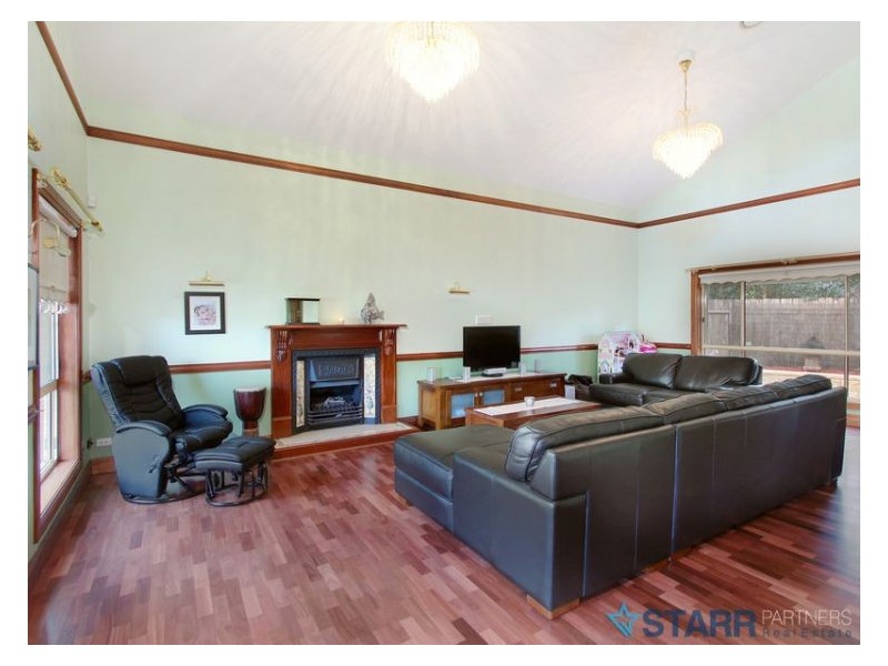 6 Lupin Place, Greystanes NSW 2145