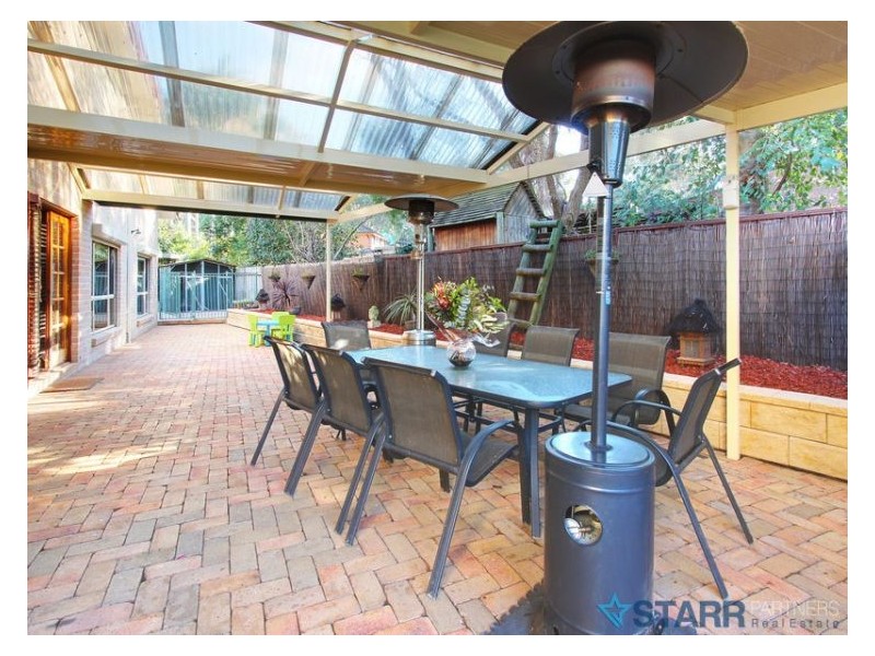 6 Lupin Place, Greystanes NSW 2145