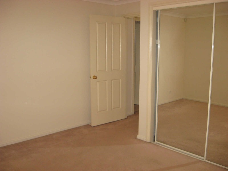 04/05  MIMOSA AVENUE, Toongabbie NSW 2146