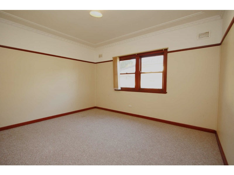 42  CHAMBERLAIN ROAD, Guildford NSW 2161