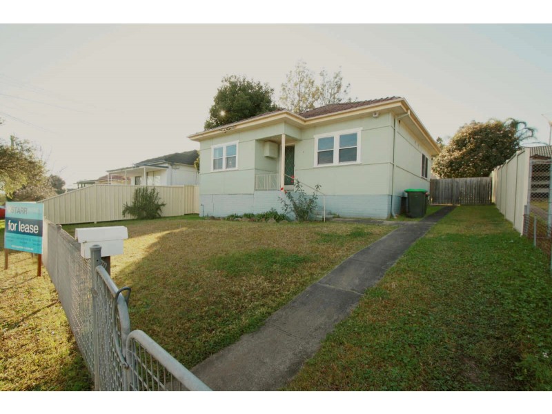 42  CHAMBERLAIN ROAD, Guildford NSW 2161