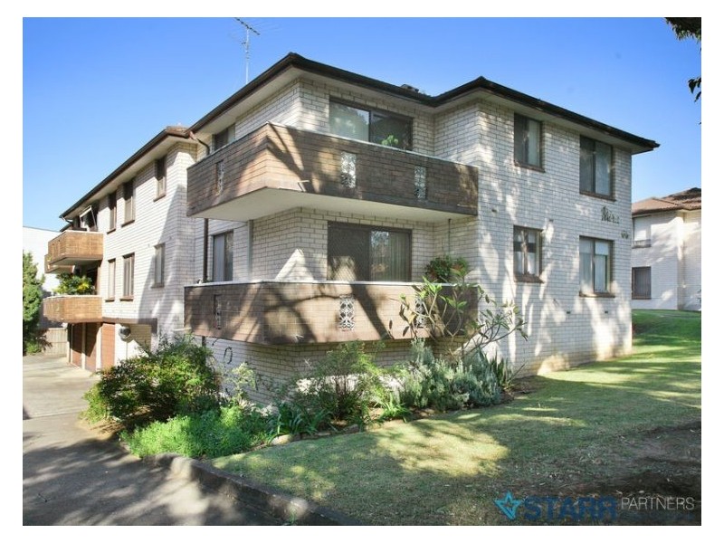 2/62-66 Neil Street, Merrylands NSW 2160