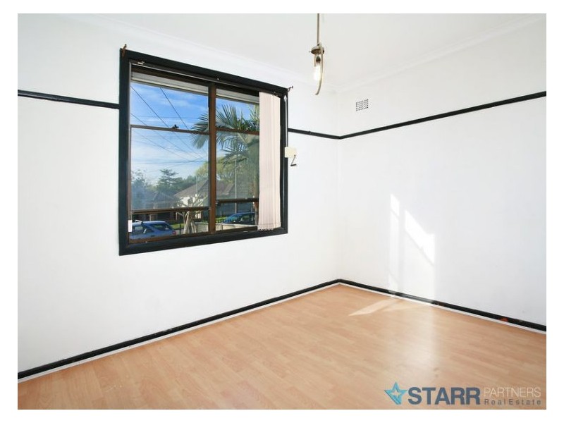 22 Bradman Street, Merrylands NSW 2160