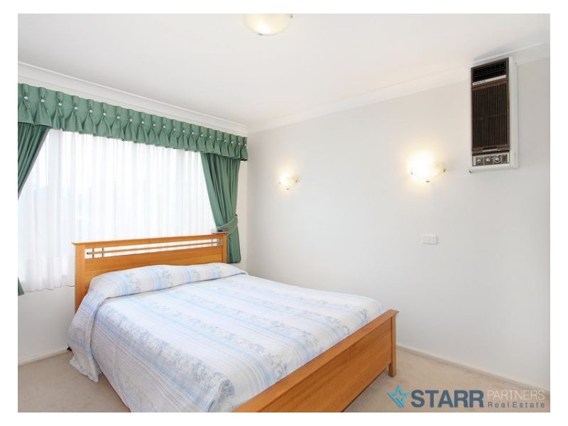 16 Lowana Crescent, Seven Hills NSW 2147