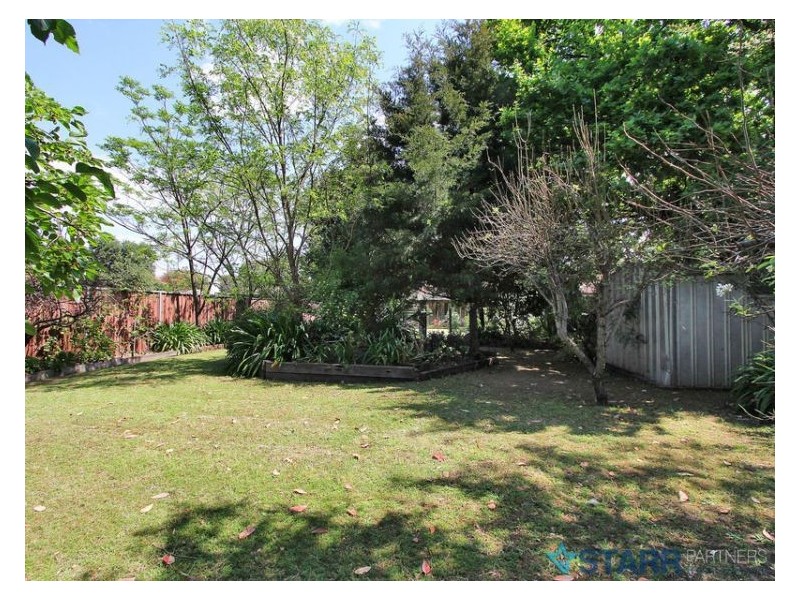 15 Lomond Street, Guildford NSW 2161