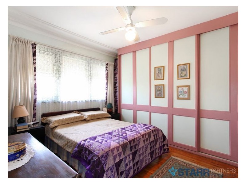 15 Lomond Street, Guildford NSW 2161