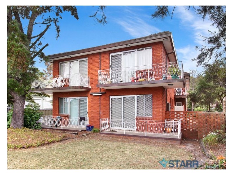 9/27 Military Road, Merrylands NSW 2160
