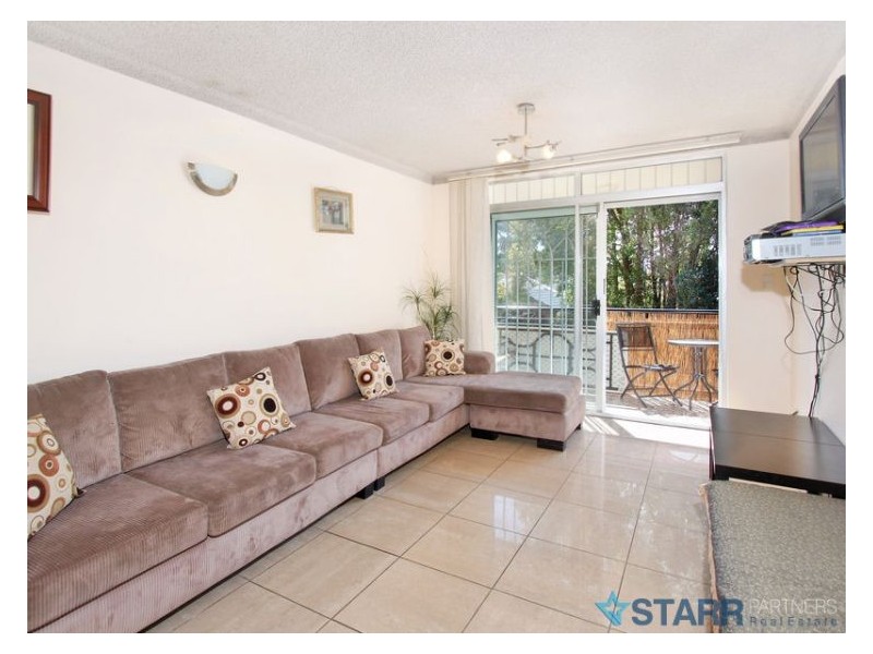 9/84 The Esplanade, Guildford NSW 2161