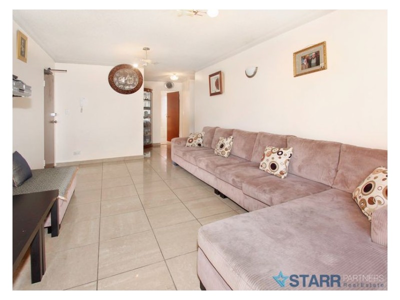 9/84 The Esplanade, Guildford NSW 2161