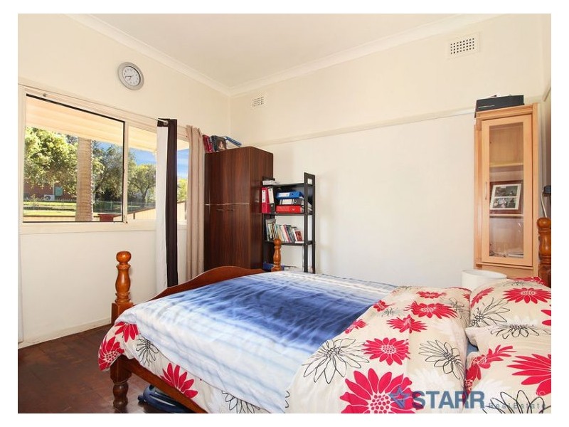 16 Murray Street, Merrylands NSW 2160