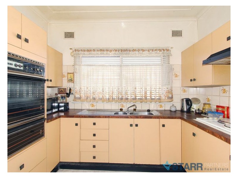 9 Rupert Street, Merrylands NSW 2160