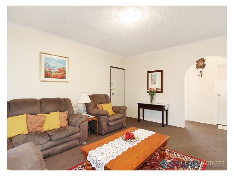 13/7-11 Tiara Place, Granville NSW 2142