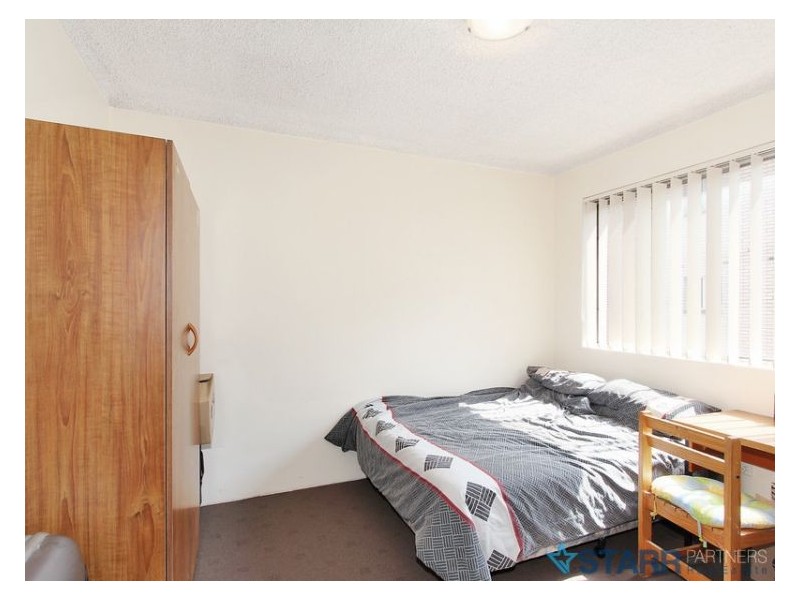 13/7-11 Tiara Place, Granville NSW 2142