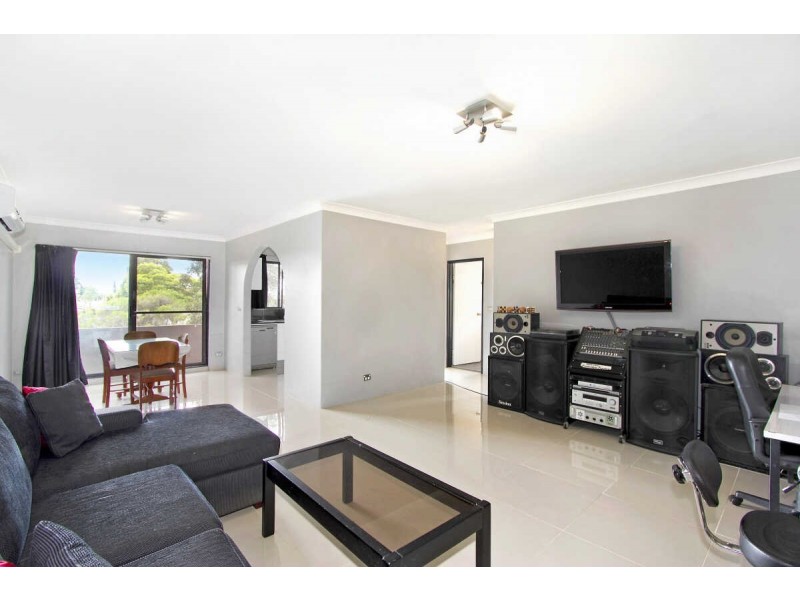 2/494  MERRYLANDS ROAD, Merrylands NSW 2160