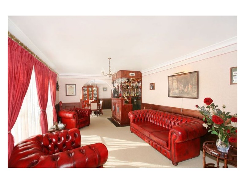 13 Hewitt Avenue, Greystanes NSW 2145