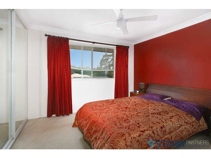 4/9 HELEN STREET, Westmead NSW 2145