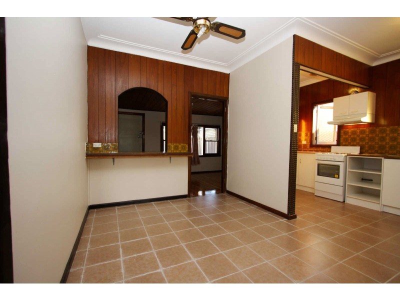 16  ALLISON ROAD, Guildford NSW 2161