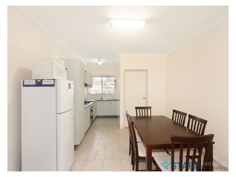 3/4 Cambridge Street, Merrylands NSW 2160