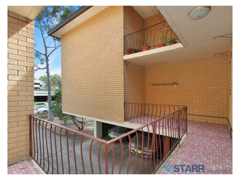 3/4 Cambridge Street, Merrylands NSW 2160