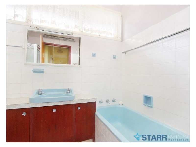 12 Ronald Place, Guildford NSW 2161