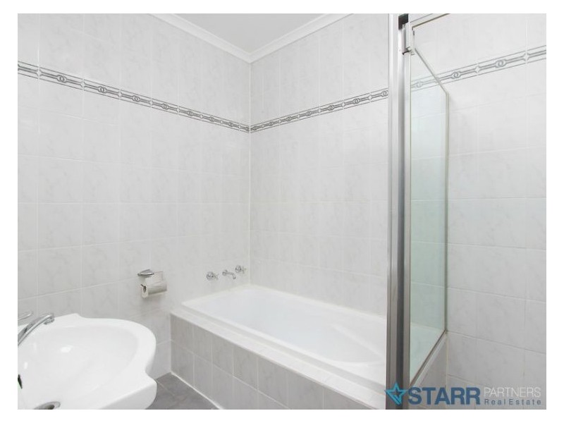 3/102 Lackey Street, Merrylands NSW 2160