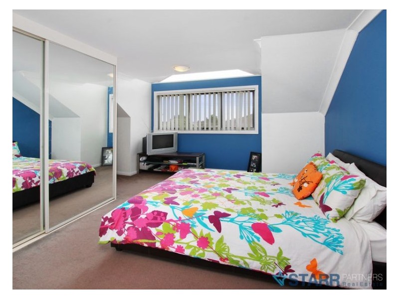 3/102 Lackey Street, Merrylands NSW 2160