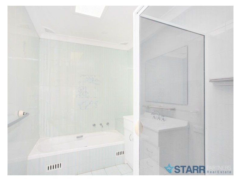 17 Jonathan Street, Greystanes NSW 2145