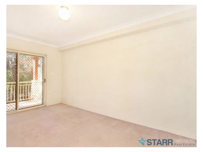 1/62-66 The Esplanade, Guildford NSW 2161