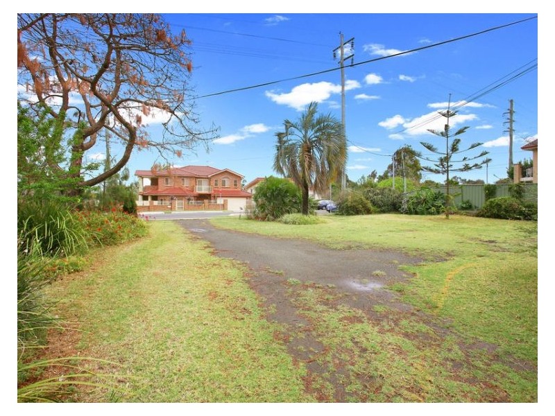 22 Ettalong Road, Greystanes NSW 2145