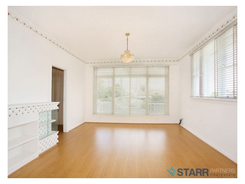 6 Junction Street, Guildford NSW 2161