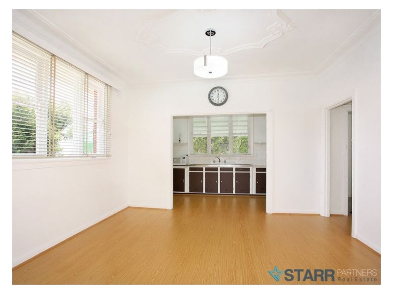 6 Junction Street, Guildford NSW 2161