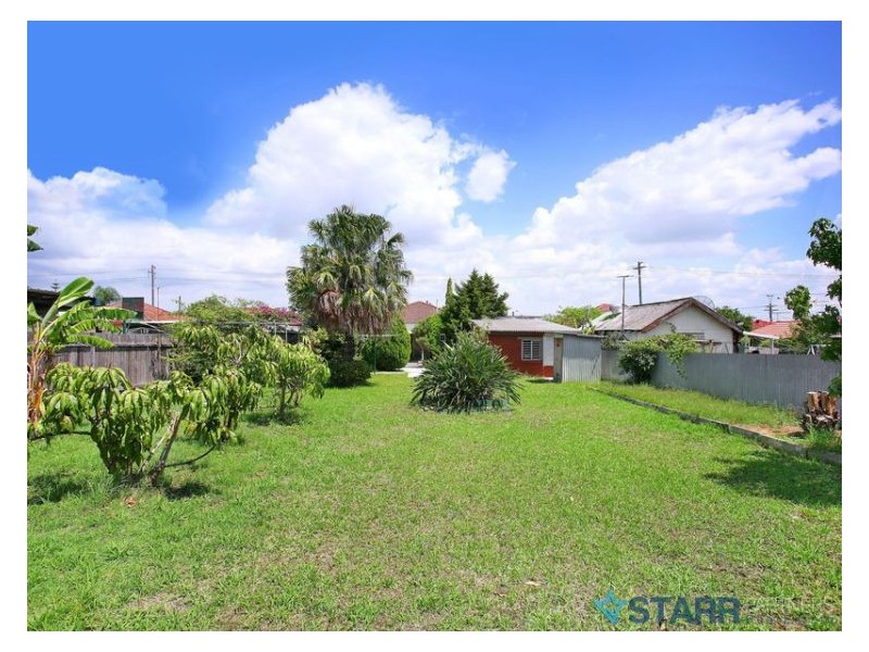 6 Junction Street, Guildford NSW 2161