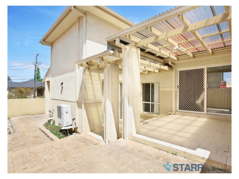 16 Bates Avenue, Wentworthville NSW 2145