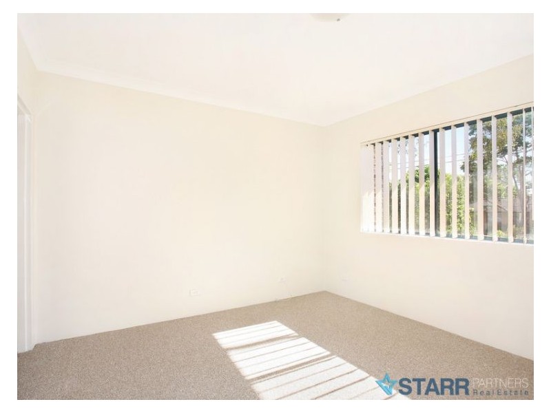 1/38 Sherwood Road, Merrylands NSW 2160