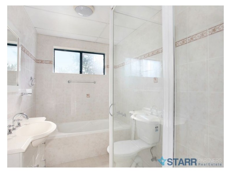 1/38 Sherwood Road, Merrylands NSW 2160