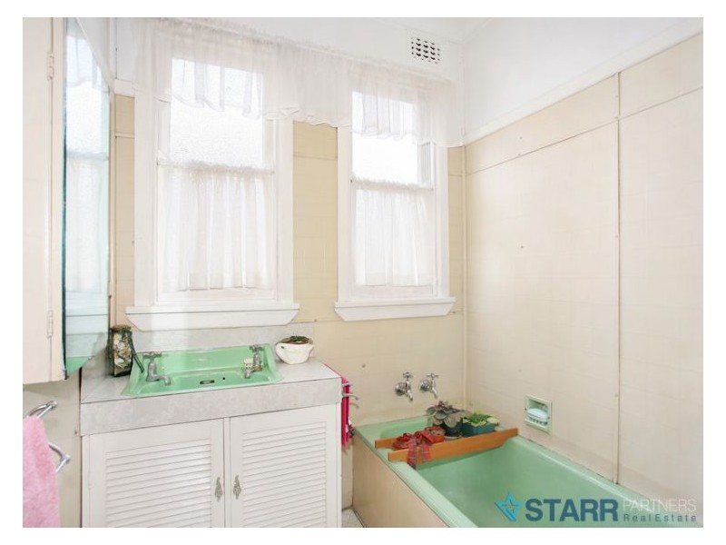 41 Villiers Street, Merrylands NSW 2160