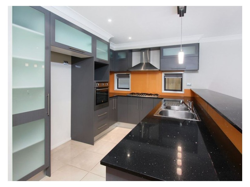 18 Griffins Avenue, Pemulwuy NSW 2145