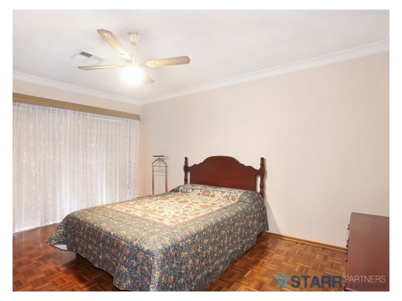 11 Yoogali Street, Merrylands NSW 2160