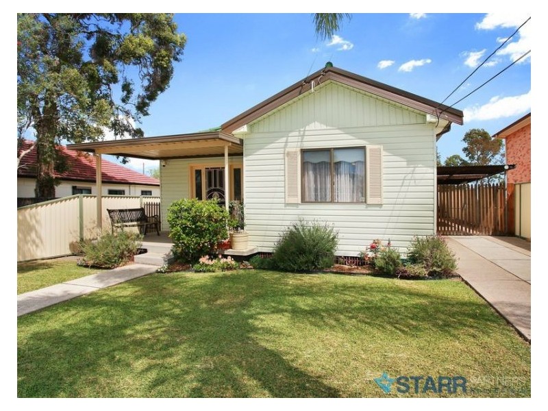 8 Clement Street, Guildford NSW 2161