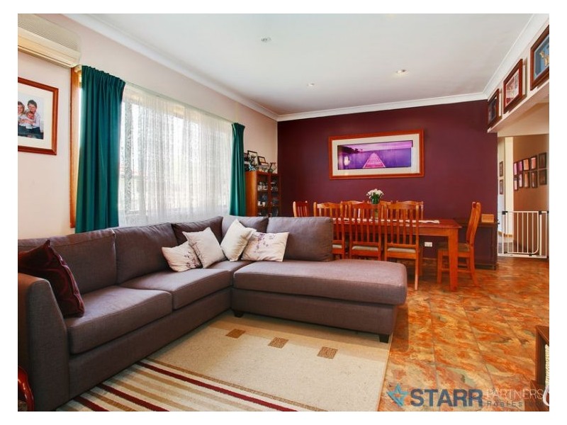 8 Clement Street, Guildford NSW 2161