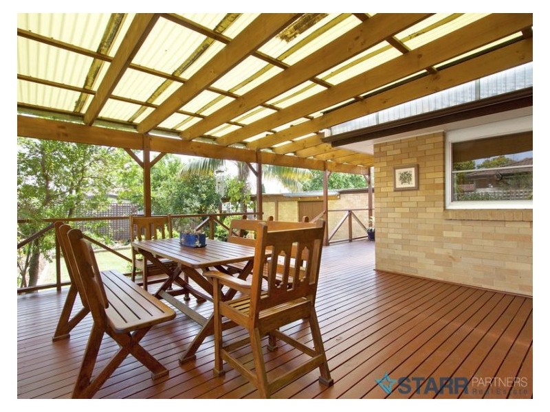 11 Kimberley Crescent, Fairfield West NSW 2165