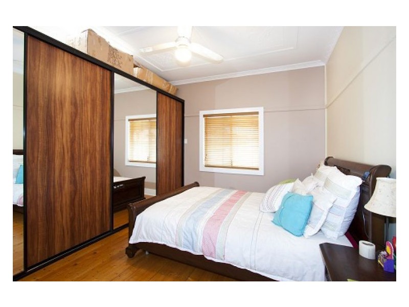 6 Rossiter Street, Granville NSW 2142