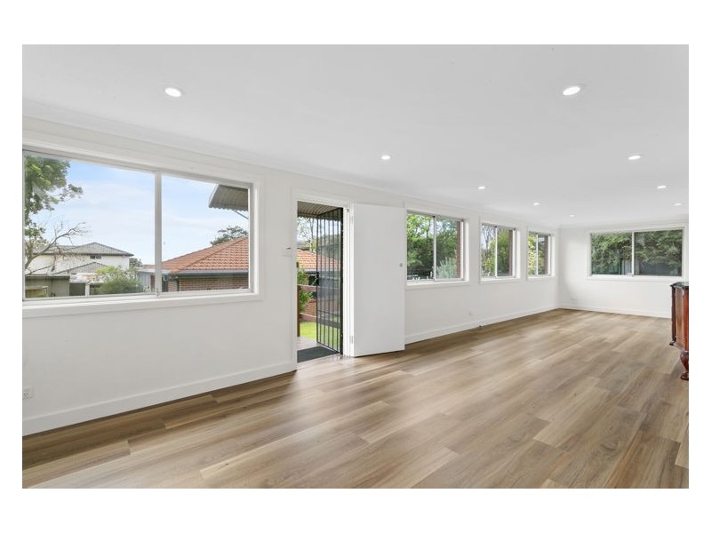 27 Lough Avenue, Guildford NSW 2161